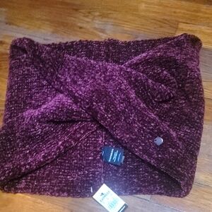 Women's Burgundy Sweater Express